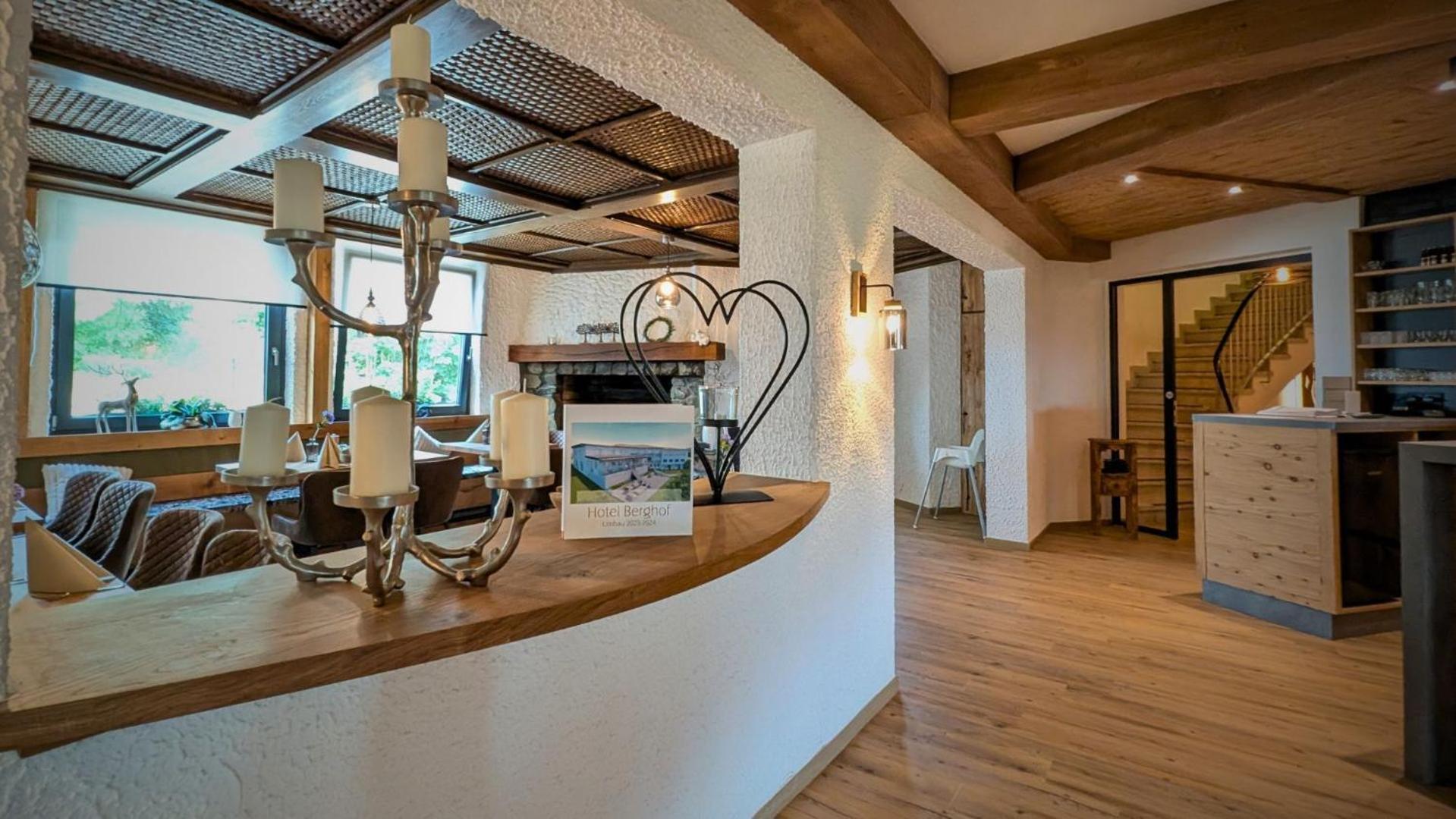 Hotel Berghof Wasserkuppe & Gaestehaus Fuldaquelle غيرسفلد المظهر الخارجي الصورة